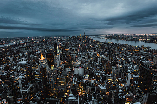 学校正式回应图书馆播放《一路生花》:旨在营造温馨学习氛围