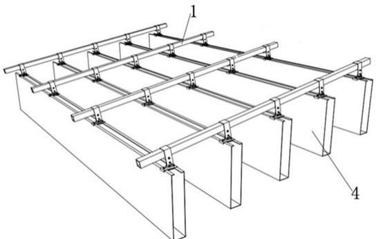 一种可调节角度挂板的安装结构的制作方法